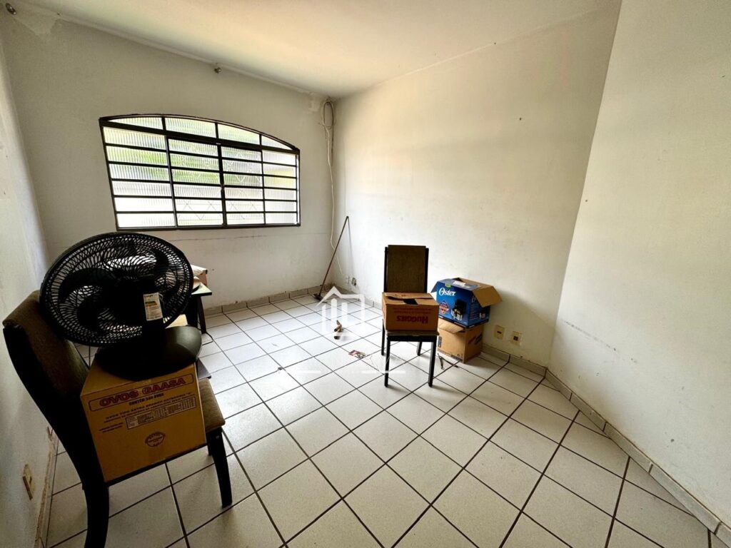 WhatsApp Image 2025-04-02 at 09.21.16